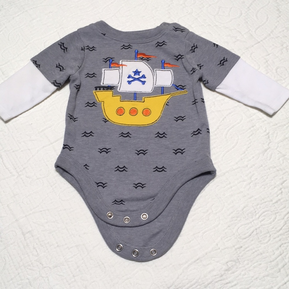 0-3m (6/$20) Garanimals Pirate-Themed Bodysuit